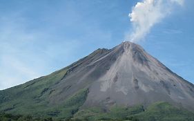 Hotel Montana De Fuego Resort And Spa
